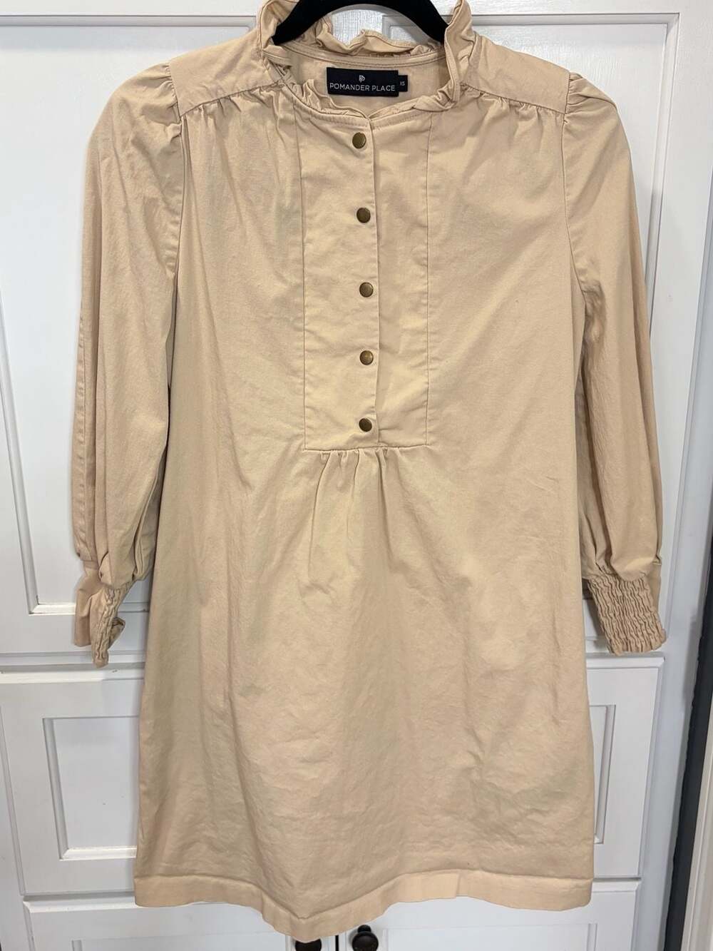Pomander Place Tuckernuck Khaki Claiborne Long Sleeve Coastal Shift Dress XS